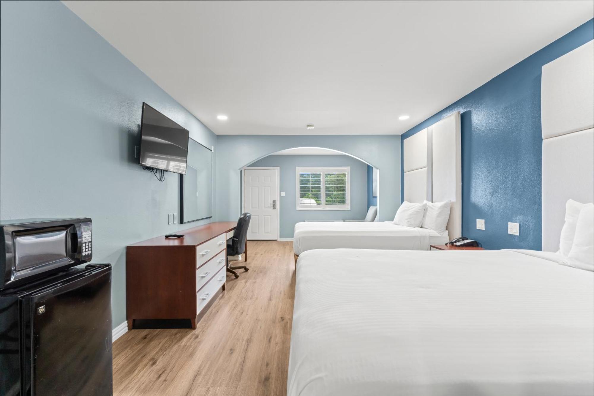 Executive Inn & Suites Magnolia Esterno foto